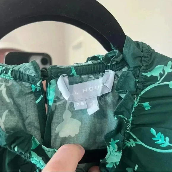 1034 Hill House Kit Top in Emerald Botanical - Picture 3 of 5